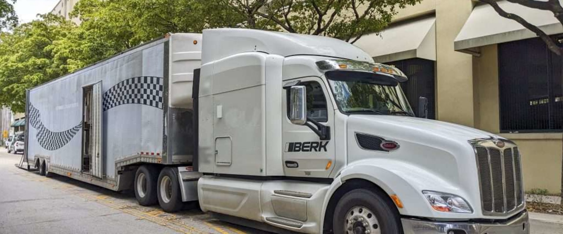 Vehicle Transport Companies in Miami